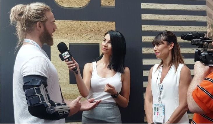 Lasciati intervistare 🎥✨🎤
dalla #WebTv della Fiera di Rimini !
#IEGWEBTV cura  a livello giornalistico, tramite news, interviste e servizi, tutti gli eventi e manifestazioni fieristiche.

➡️  Info iegwebtv.com