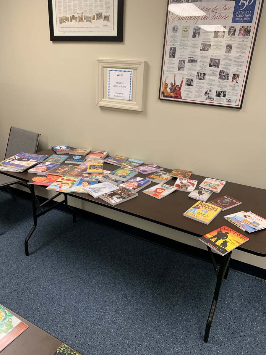 LDC_FCTA's tweet photo. The Leadership Development committee is excited to sort books for this Saturday’s event downtown Frederick! Join us from 12-2 to grab your FREE BOOK and more! Find a teacher with a fanny pack! #fcta @MyFCTA @CaseyKeyser22 @brittblank_FCPS @kimberlyw_FCPS https://t.co/V7QEfHRFvm