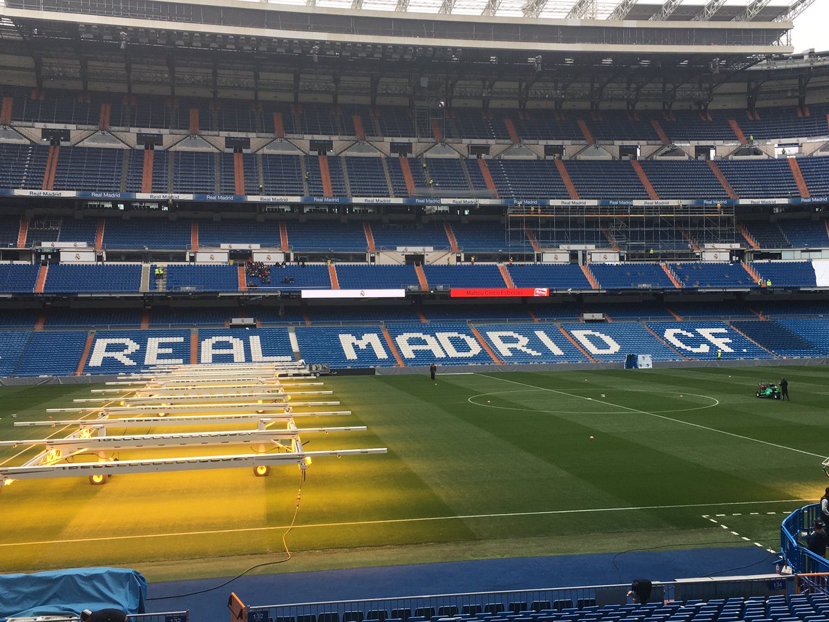 JAC_Library's tweet photo. Been to @realmadriden’s amazing stadium today! Absolutely awe inspiring! @jmeturner @JACMFL @JaneAusten_Coll #FootballRocks https://t.co/ZEvJf9LTTL