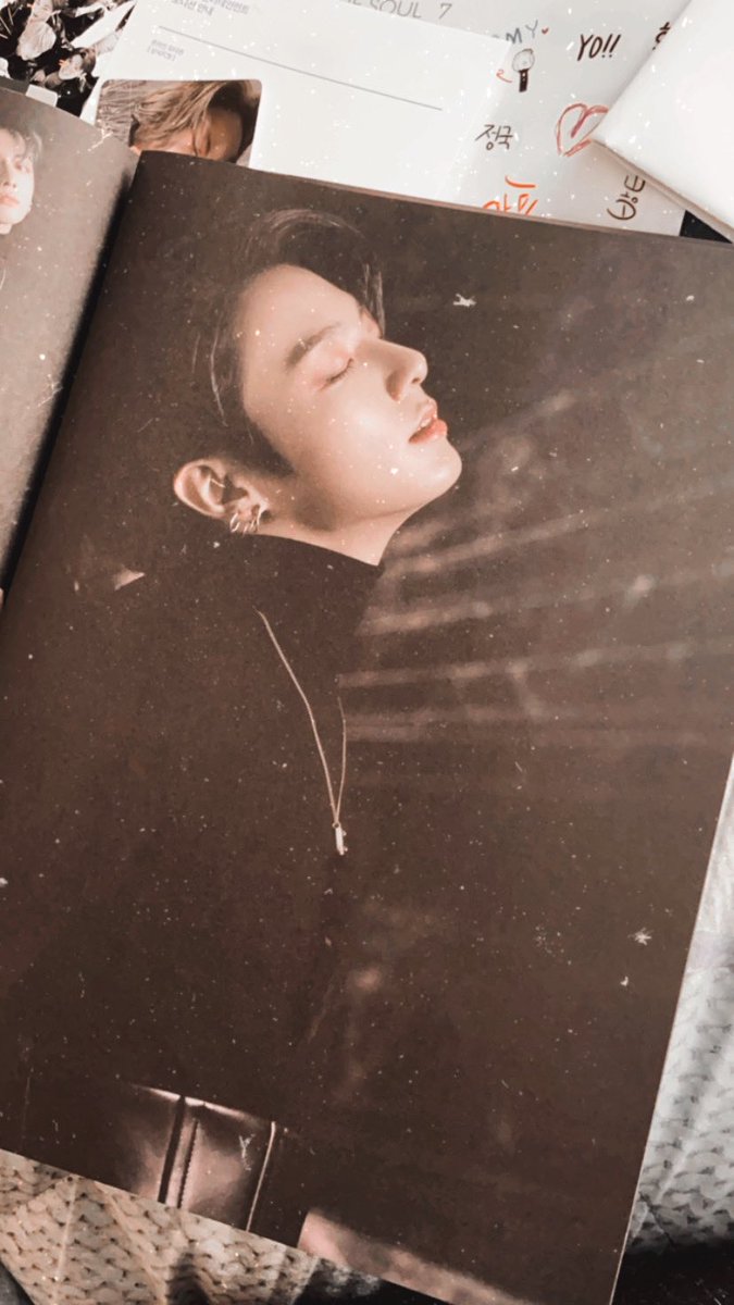 saegkookie's tweet photo. MA DI COSA STIAMO PARLANDO https://t.co/abJ1X9czSd