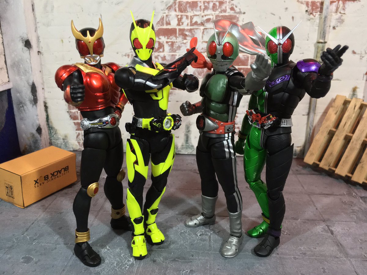 PaanAriff's tweet photo. Let’s go! The 1st Riders of their respective eras.
Showa! Heisei! Reiwa! Assemble!
“WAIT!! I’M - technically - THE 1ST RIDER OF MY ERA TOO!!
ASSEMBLE!!”
#KamenRider. #Bandai. #SHFiguarts. #Showa. #Heisei. #Reiwa. #Ichigou. #Kuuga. #Double. #ZeroOne. https://t.co/Oc15VSfPqL