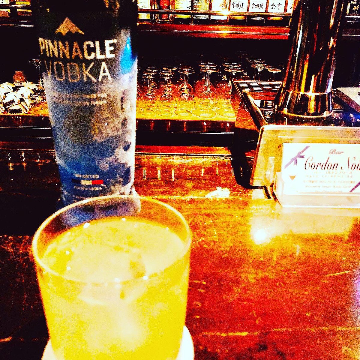 yuto (@yu93872d) on Twitter photo 一人でBAR🍸✨
乙な雰囲気と味でしたw 一人でBAR🍸✨
乙な雰囲気と味でしたw