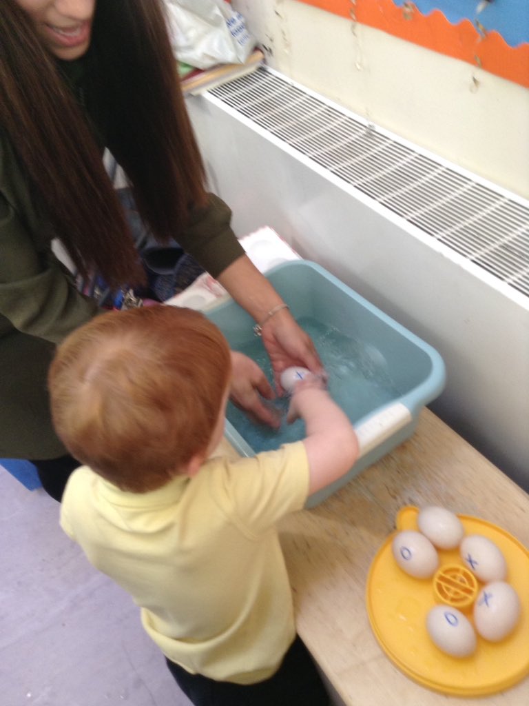 StSebastiansPri's tweet image. In line with our RE topic 'Growing', we will be attempting to hatch our very own ducks in Foundation. The children were very egg-cited to receive a special delivery of 6 duck eggs! We will keep you updated on our ducklings progress! 🐣🐣🐣🐣🐣🐣 #Foundation1 #SebsRE #SebsScience