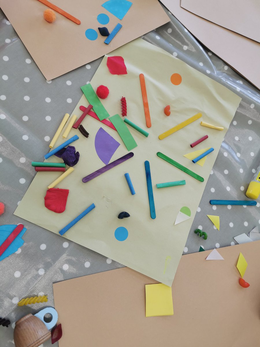 BarnsleyLibs's tweet photo. A few pictures from Art Babies @ Wombwell Library this morning 🎨👌📚 Thank you @Bsly_M_Learning for your wonderful session 😊👍

#LoveIt #CreativeTimes #BarnsleyMuseums #LoveYourLibrary https://t.co/bzZFF2buD6