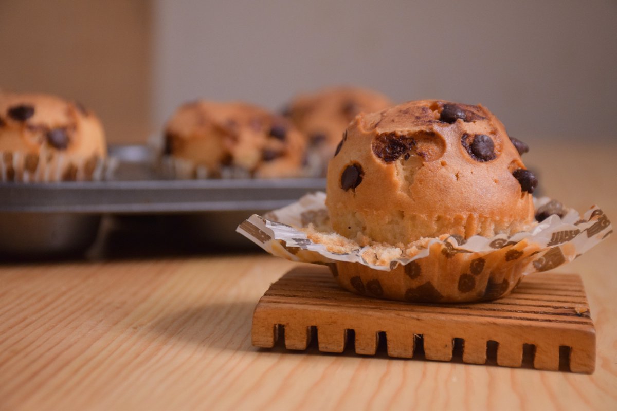 Chocolate Chip Muffins

Source: Deadlicious 
#follow me on insta @imahajabinn
Get The Recipe Here - youtube.com/DeadliciousCoo…
#muffins #chocolatemuffins #chocolatechipmuffins #recipe #food #recipes #cooking #deadlicious