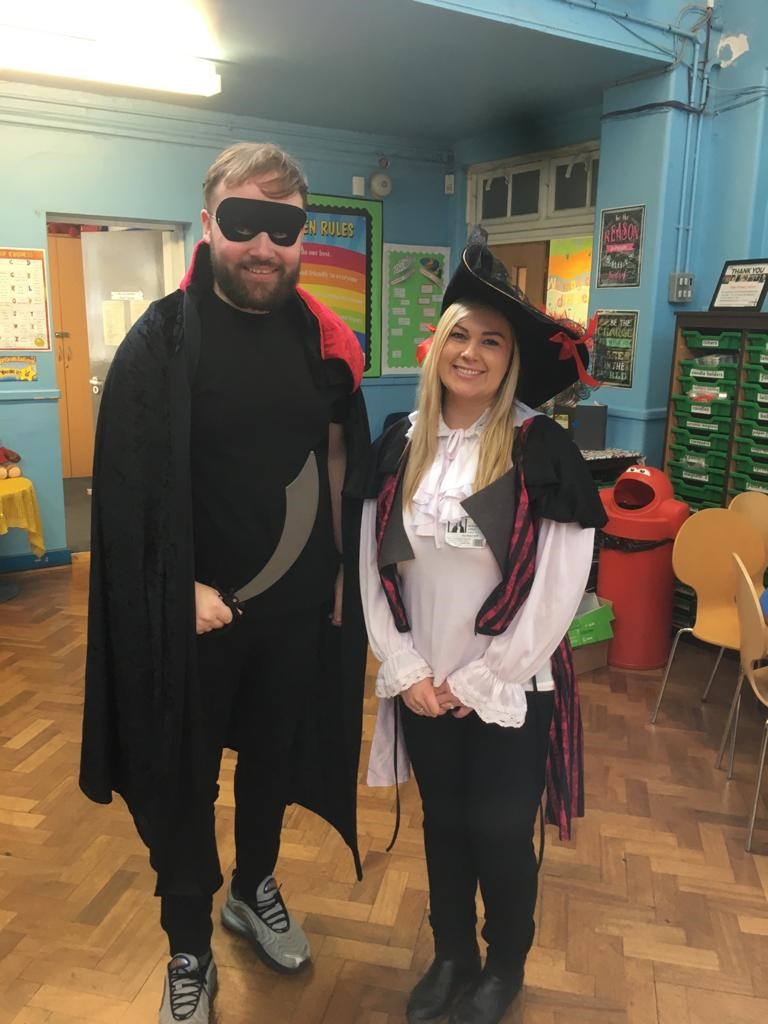 ExcellSupply's tweet photo. Our Excell teachers joining in #WBD2020 with @IrlamPrimary is Daniel Watson in Year 5 &amp; Beth Forshaw with Year 4! tag us @ExcellSupply with your outfits, and email adam@excell-supply.com to be in the running to win £50 worth of Book Vouchers for your school #WorldBookDay2020 https://t.co/5rleGpiH4r