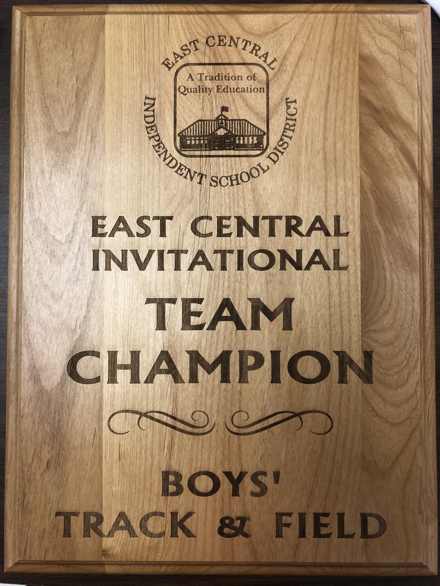 CoachDuelm's tweet photo. Congrats Varsity Boys Bronco Track and Field!!! Big team win at a very competitive meet. #1-0 https://t.co/JuX7yolAFt