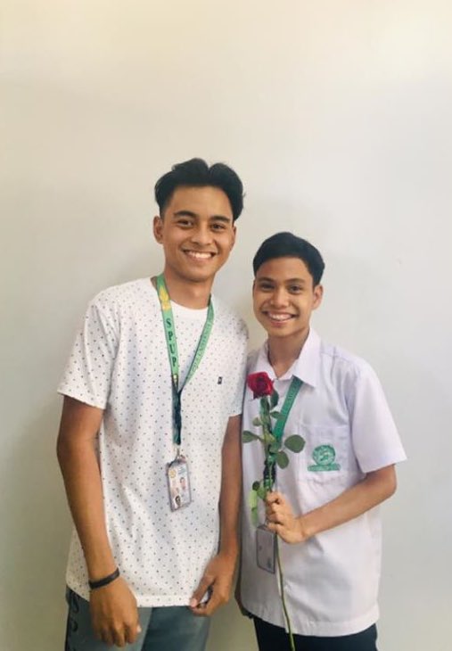 maceeeeeerl_'s tweet photo. happy birthday, batulan!! sana patulan ka na niya hahahaha char. more okrayan 2 come ๐คช i love youuu future RMT and MD ๐จ๐ปโโ๏ธ @stn_bone ๐
โ siopao ๐ #plasticfriend https://t.co/byjeoN3ZTi