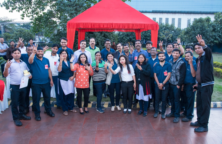 GlobalRsb's tweet photo. RSBians donated a record 323 units of blood on a single day. Doing its part to serve the needy &amp; underprivileged. https://t.co/CsKPvQxYLw