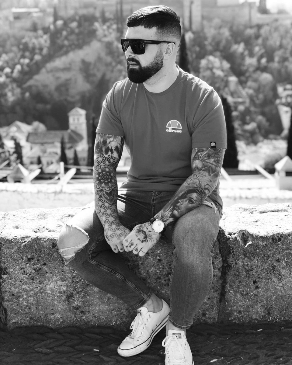 jcuennca's tweet photo. Qué la vida valga cada segundo ♾ https://t.co/kE4J3VEaO7