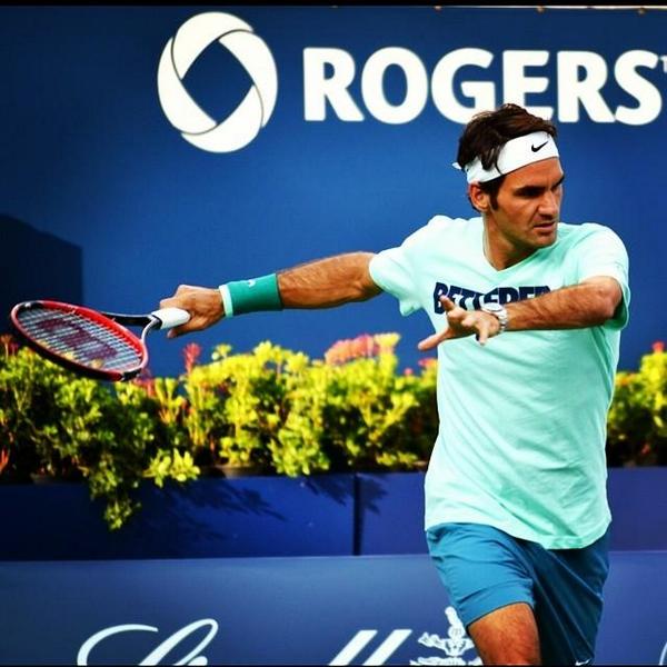 norinchi_df's tweet photo. RFans loving #RogerFederer and our way to show it along the years💙
"Adding “erer” to every word possible and hoping it makes sense " @heneverold 
#cuterer #betterer #sweeterer #dancerer .. https://t.co/2GLHzxg4Z4