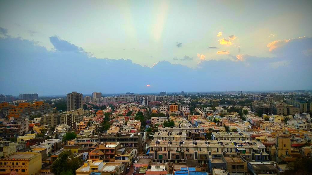 Ahmedabad Atmosphere 😍#MyAmdavadShot 

#Ahmedabad #MaruAmdavad