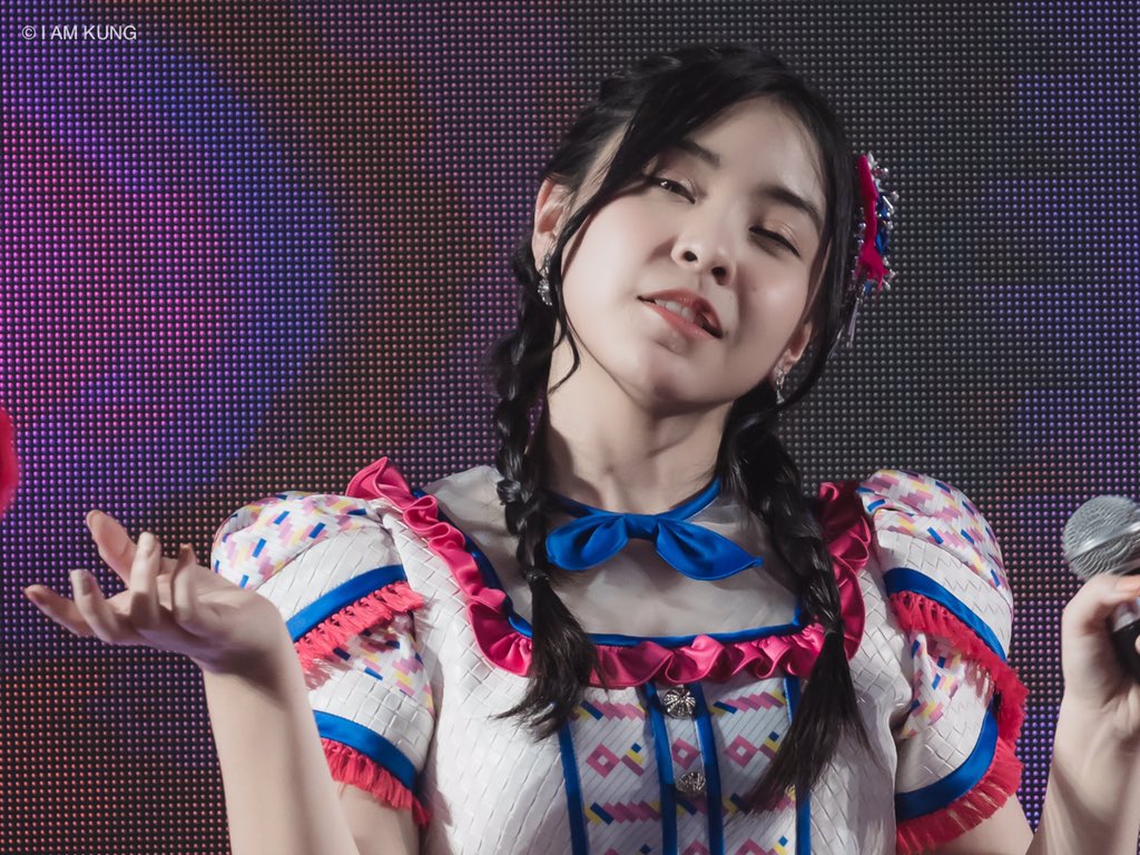 iAmKung48's tweet photo. น่ารักแบบนี้ ก็ขายบ้านโหวตตตตสิครับ 🙏🤟😉😅
#OneLoveConcert #BNK48 #TarwaanBNK48 https://t.co/XZ7aOFF26Y
