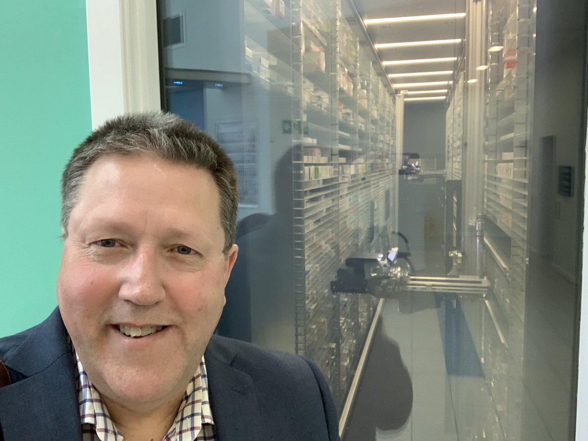 T3Design_Chris's tweet photo. Always great to see our older projects still looking good and working well. So proud to see great designs still doing the business.
#pharmacydesign #hospitalpharmacy #dispensarydesign #pharmacy #greatdesign https://t.co/q16mhLfKNL