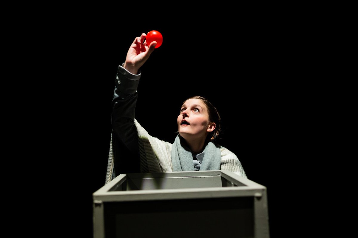 TheatreAdInf's tweet photo. Don't miss our revolutionary, colourful &amp; "vibrant show for young children" @TheStage ⭐️⭐️⭐️⭐️
The Chloe and the #ColourCatcherTour will be @LyricHammer 7-11 April - join the #RainbowRebels &amp; change the world! 
https://t.co/Ki4tXsVt2u
📸P Blakemore Light J Costello Design K Sykes https://t.co/CvHLyp9MLH