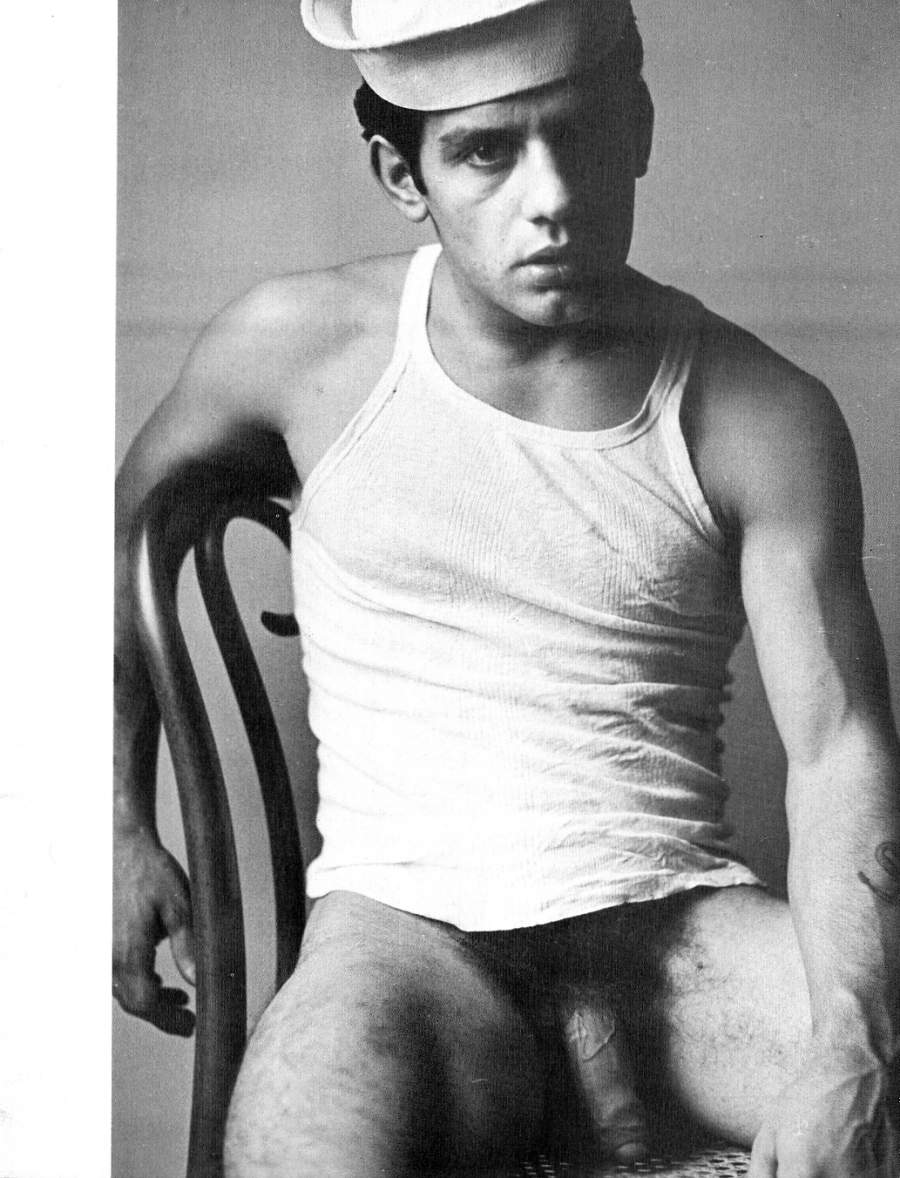 creatureblackl1's tweet photo. Tony [Photos by Times Square Studio] New York, 1966 or so #timessquarestudio #vintagemen #uncut https://t.co/9jeksCcQWw