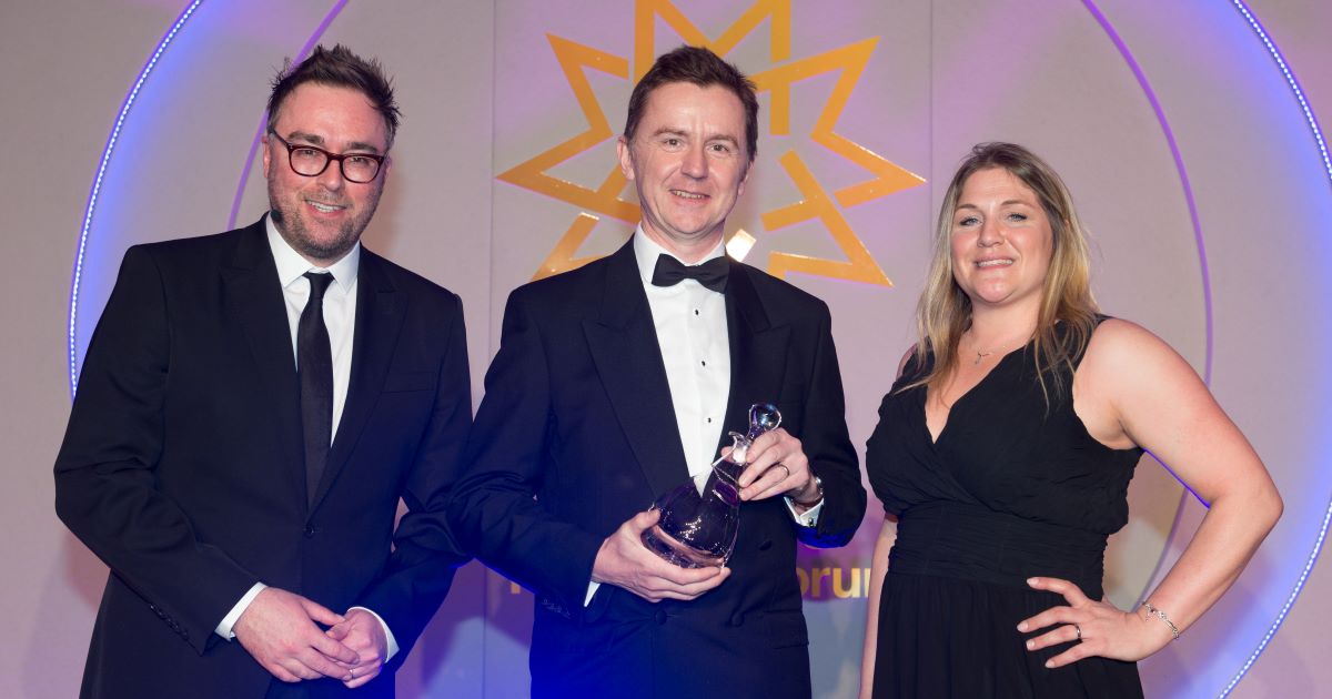 LewisSilkin's tweet photo. Congratulations to Ian Jeffery who won the prestigious award for Exceptional Achievement by an Individual at the @MPFGlobal Awards, following his 15 year tenure as Managing Partner and Chief Executive at Lewis Silkin. https://t.co/ktMl6aSSnW #MPFAwards2020 #MPFAwards https://t.co/9JD3OslFvp