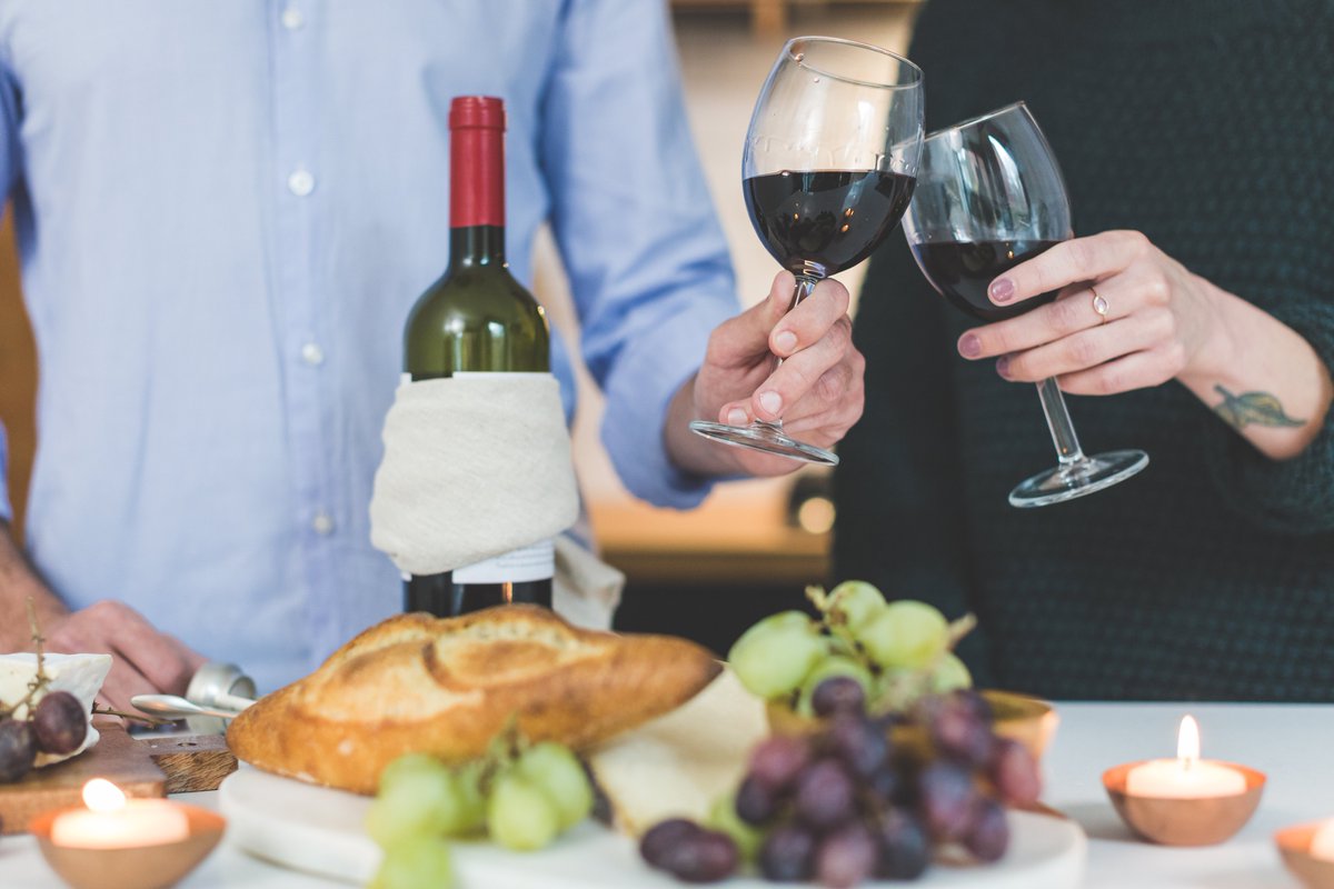 grapevinerye's tweet photo. 2 weeks to go! Rye English Wine Tasting on the 19th of March! - https://t.co/ohWb3hHe0v https://t.co/359AlhpX0l