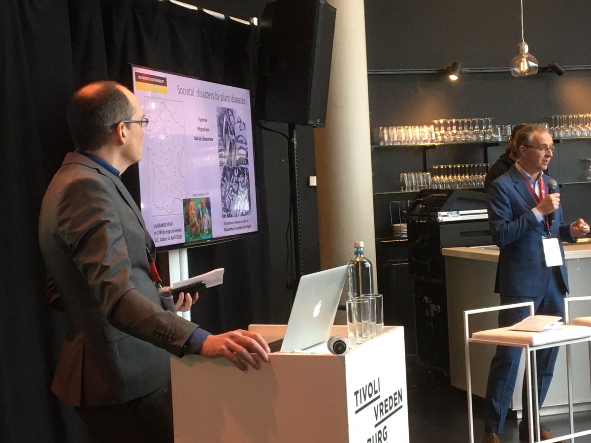 Future Food Utrecht session at Pathways to #Sustainability conference has started, focusing on crop protection <a href="/UniUtrecht/">Utrecht University</a>