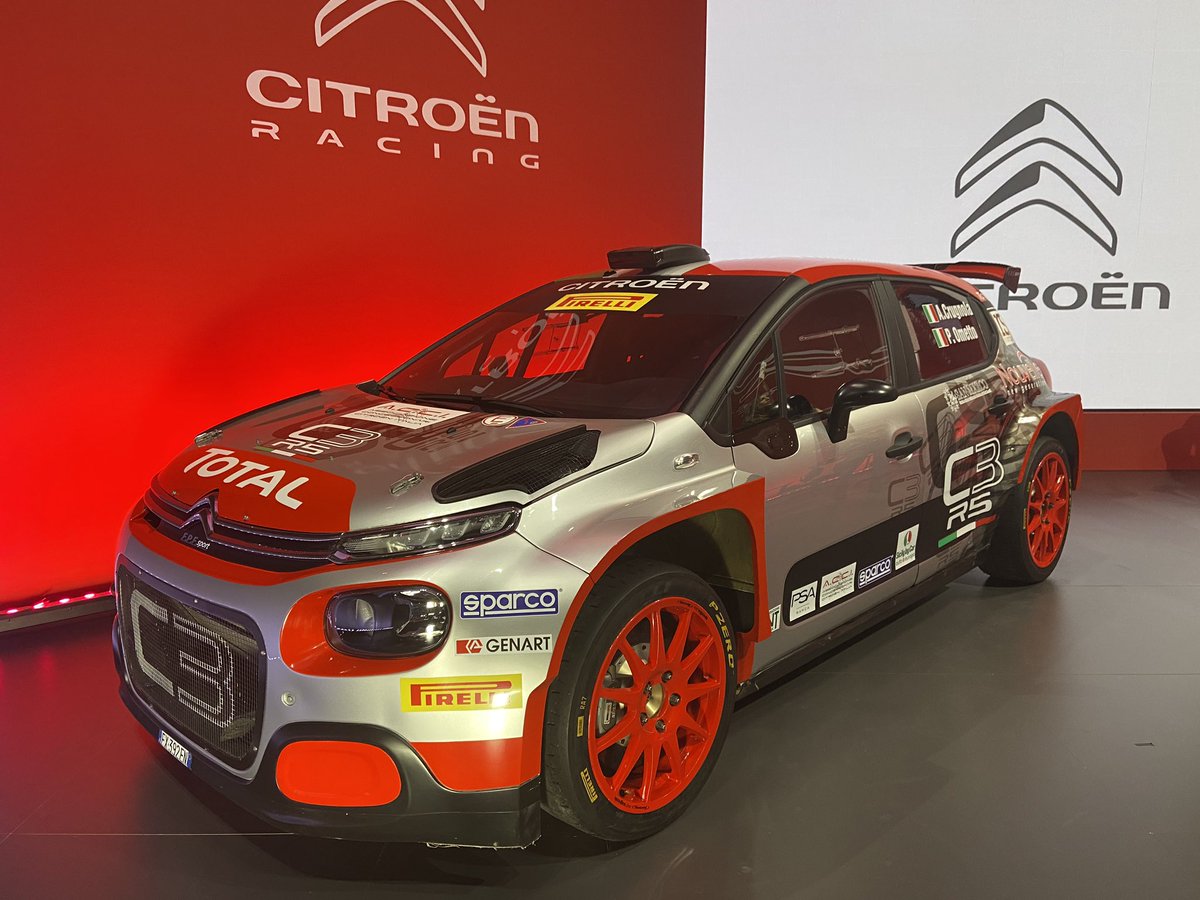 citroenitalia's tweet photo. Dopo la vittoria nel Campionato Costruttori ottenuta nel 2019, Citroën Italia è pronta ad affrontare il #CIR2020 con Citroën #C3R5 e un nuovo team piloti https://t.co/wP0K2gOQtm