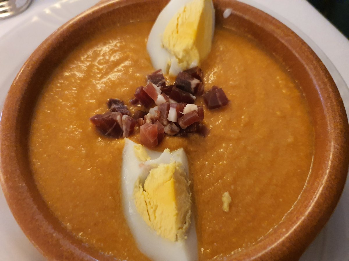 soldelsurmalaga's tweet photo. Buenísima este manjar de #Antequera Porras
#mecuido Le voy a poner por encima aceite virgen extra #almaOliva #Andalucia #Malaga https://t.co/IVtSbKim4I