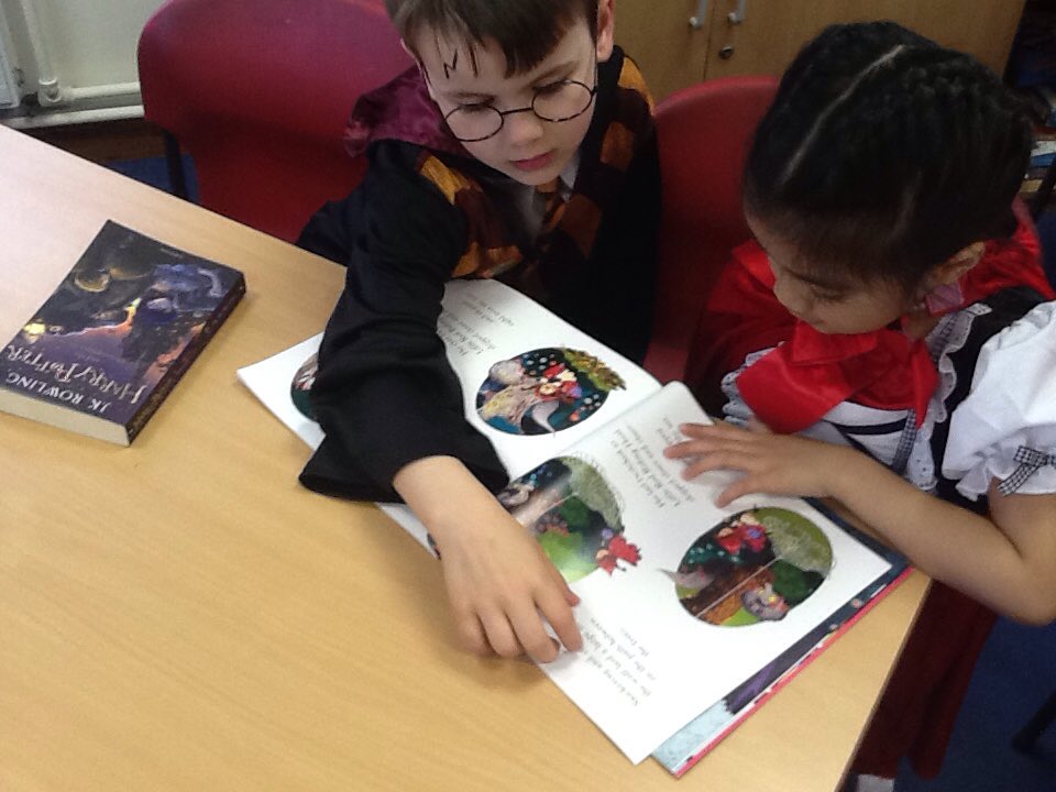 ourladyqop's tweet photo. Year 1 and Year 4 sharing their #WorldBookDay2020 stories with each other π #letsshareastory https://t.co/OEvyav93Yu