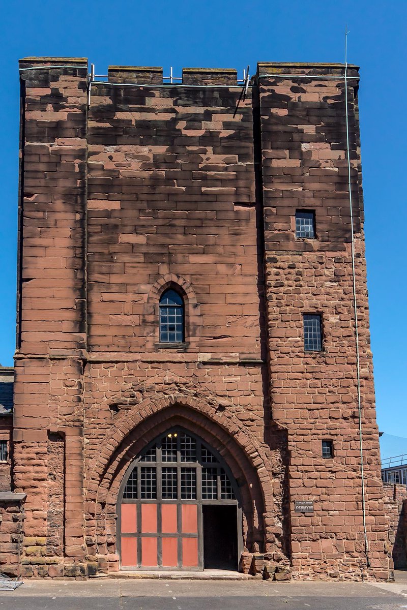 54bWatergate's tweet image. Our guests ⁦@54bWatergate⁩ are looking forward to Friday 26th June - #Chester Castle Tour - Following the recent renovation works with thanks to ⁦@EnglishHeritage⁩ with spectacular views of Chester from the top of Agricola Tower
⁦@chesterherifest⁩