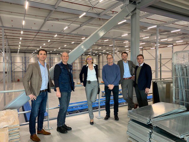 Bezoek gebracht aan toekomstige distributiecentrum van Dille &amp; Kamille op Logistiek Park A12. Enthousiast team mensen met toekomstvisie. Woonwinkels met duurzame uitstraling #waddinxveen <a href="/dilleenkamille/">yippie</a> ⁦<a href="/LogistiekPark/">LogistiekParkA12</a>⁩ ⁦⁦⁦<a href="/jdw_montea/">Jo De Wolf</a>⁩ #a12corridor