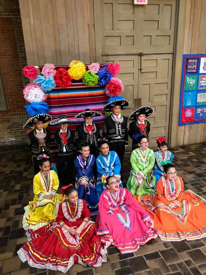 rflkcb's tweet photo. Thank you to @ricardoisd Ricardo Ballet Folkórico for coming out and dancing your hearts out for our Survivors! 💜💃🏻🕺🏻 https://t.co/U4QhzjgNrg