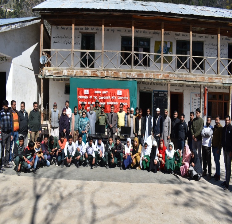 Whiteknight_IA's tweet photo. #IndianArmy provisioned #InformationTechnology equipment at GSSS, Bhagwah to improve the digital & information technology awareness of the students as part of the Government of India’s #DigitalIndiaInitiative. School staff & students appreciated #ArmyForYouthDevelopment @adgpi https://t.co/6iJvP4UuTK