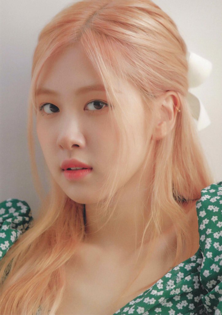 roseyarchive's tweet photo. [scans]
welcoming collection 

© snowball0211 https://t.co/vgvnlrlwpe