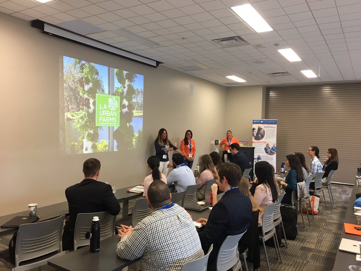 Fourth day of #A2i with <a href="/LAUrbanFarms/">LA Urban Farms</a>! Talking start up company, vertical farming and food sustainability