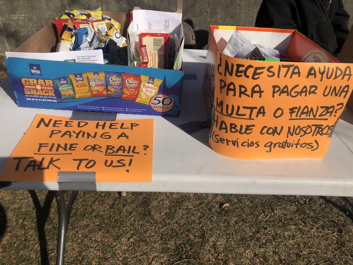 FangCollective's tweet photo. We are outside the courthouse today, offering bail and fine assistance as well as refreshments. #ShutDownICE #End287g https://t.co/mEAmrmvfYQ