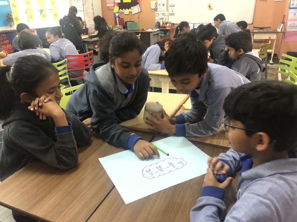 malhotraminoo's tweet photo. Inquiry into addition and subtraction of fractions.#PriorKnowledge #Studentagency Ss initially shared that the equation was incorrect. Later after collaboration they reflected, how the given equation was correct.#Inquiryinmath @PYPMath @ibpyp @vandysays @Aruna270767 https://t.co/1CzhwyjnZa
