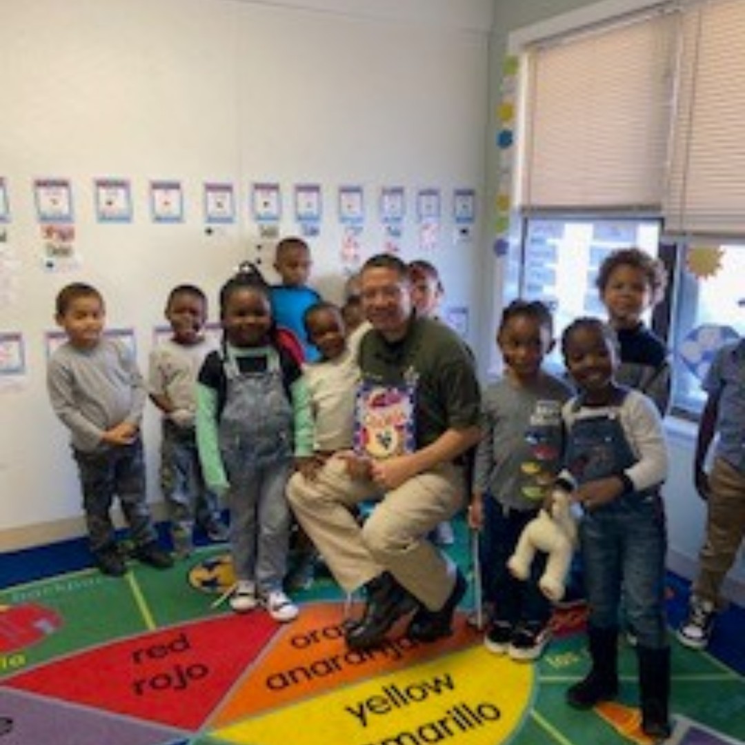 ECS4Kids's tweet photo. #tbt We're throwing it back to just last week with more photos from our #Blue4Books event. Want to get involved? Contact our friends at @LiteracyProsJax! #ECS4Kids https://t.co/imArGkLm4g