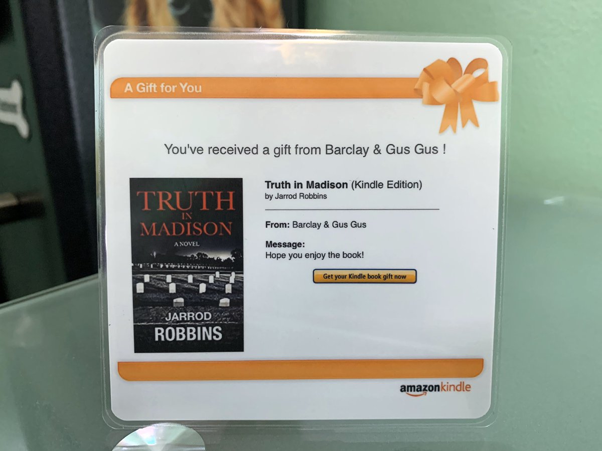Barclay_FTW's tweet image. Big Barclay Book Bundle Contest: Tell me what your favorite book is for a chance to win this package. Includes our Barkmark, little tin, 7 magnets, and a gifted copy of dad’s buddy @Jarrod_Robbins new Ebook novel. I will randomly select from the comments.