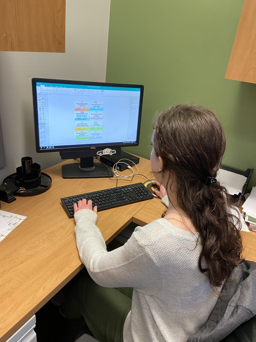 CCCNutrition's tweet photo. #RD2Be @eliz_bigelow making food signs with allergen warnings for the dining halls at Lehigh! #CCCInternsinAction #CCCrd2be #FoodAllergy #FoodSafety https://t.co/kI5W3U8YaA