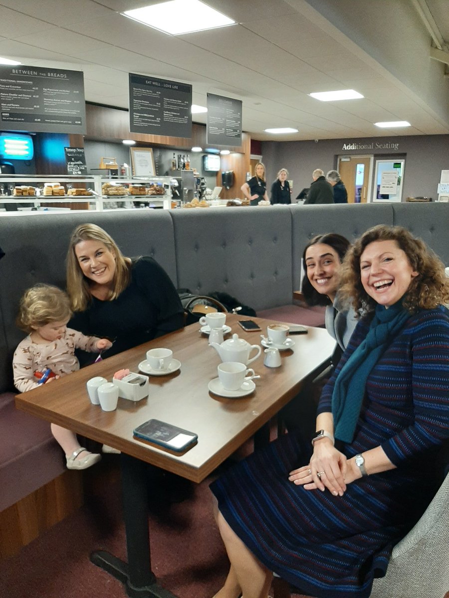 Intell_venues's tweet photo. Last minute changes meant take your granddaughter to work day. We met with some of our favourite people from Edinburgh.   #chaotic #spoiled #Scotland #venues #venuefinding #events @NMSVenueHire @NtlMuseumsScot @britanniayacht #FifeArms https://t.co/YkWW2cBIPE