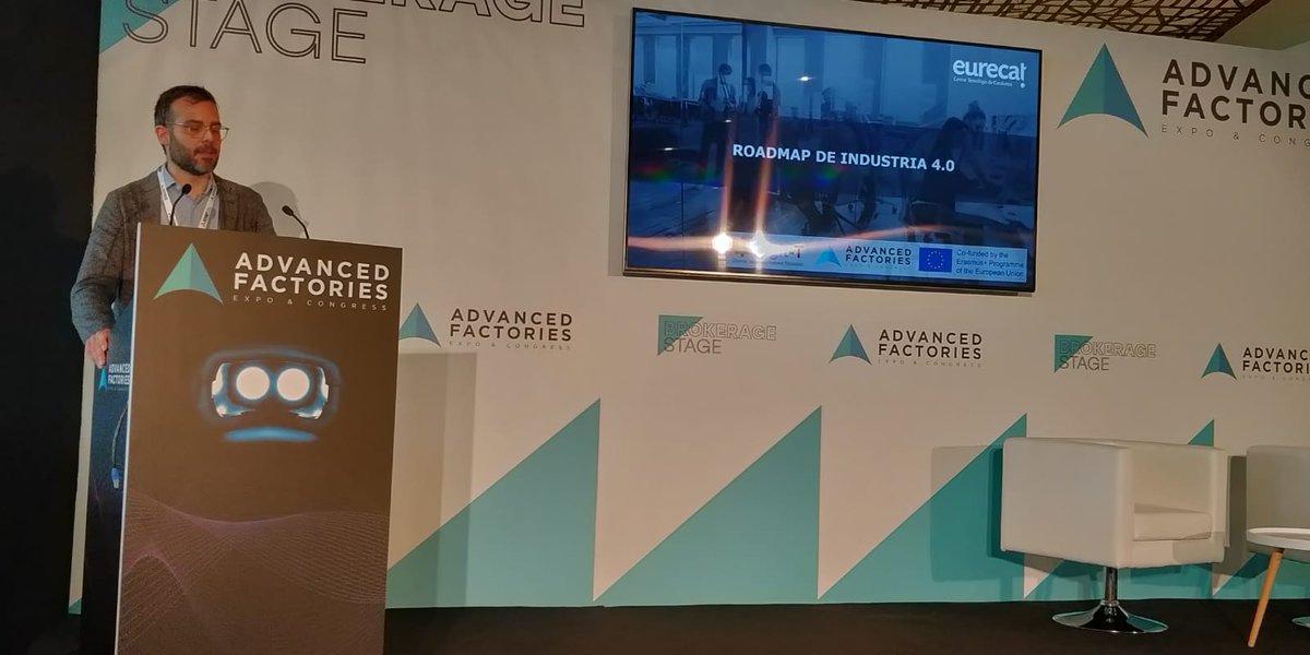 Eurecat_news's tweet photo. La importància de la formació i el talent en l'era de la fabricació digital: avui a l'
@AdvanFactories
 podeu trobar un complet programa de conferències que impulsa el projecte #Digi-IT, que impulsa formació en indústria 4.0 https://t.co/ph2WJ04cHT #AF2020 https://t.co/ktQVh2C72T