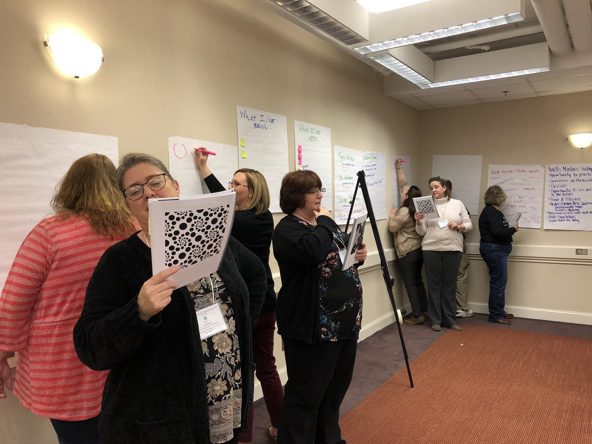 LoKateNeExt's tweet photo. I’ve had the BEST experience in D.C. this week assisting in facilitating the Health Rocks! training alongside @JillGoedeken and @mbwalker2414. Thanks for a great few days, all! 🍀 https://t.co/gl3ES9tbSd