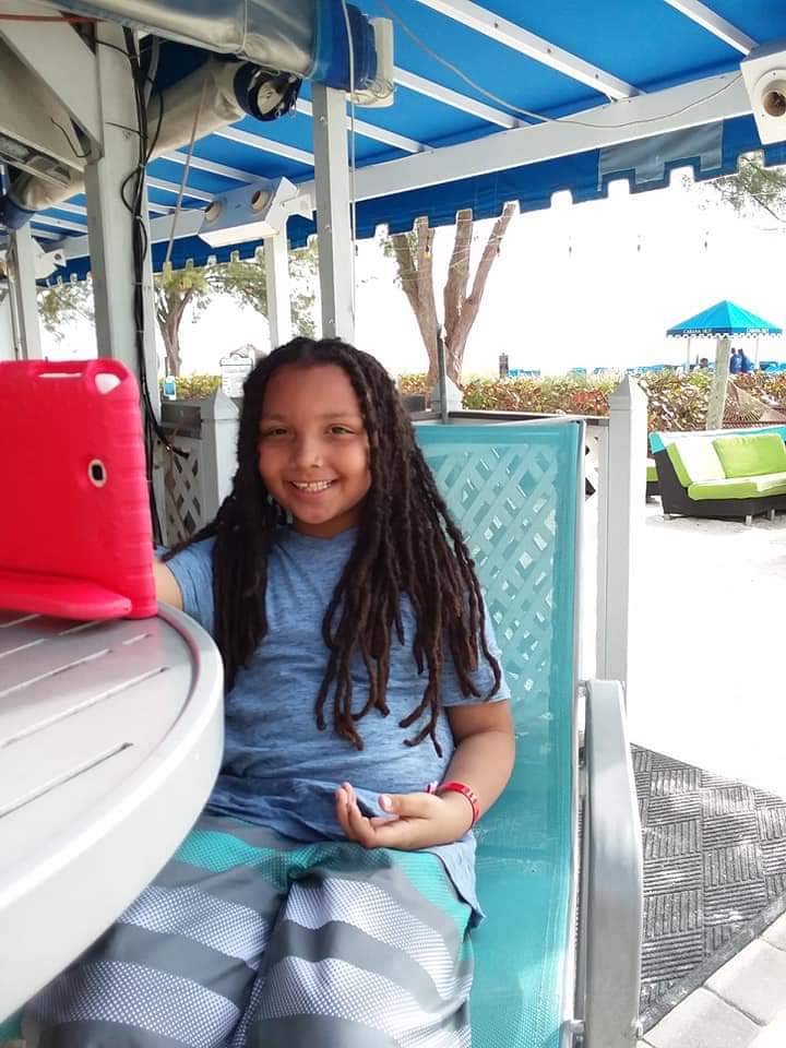 TaniaCastro's tweet photo. So apparently yesterday was #NationalSonsDay.
Happy belated National Sons' Day to my 2 amazing boys👩‍👦‍👦❤️ Elijah &amp; MJ ❤️ I love you to the moon and back! 😘😘😘 https://t.co/ZFilKOzUI2