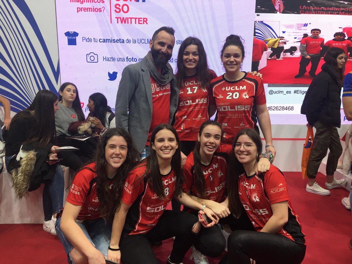 BMPozueloCva's tweet photo. Nuestras Espartanas del @SolissSeguros @FundacionSoliss BM Pozuelo lo han pasado genial en @feriademadrid en el stand de @uclm_es en #AULA2020
Representando a nuestra universidad en @FeriaAula IFEMA orgullosas de ser de la UCLM!
#3JL #10CL #20MM #5LM #8AJ #17MR
#eligeUCLM https://t.co/uHKPtzo6tt