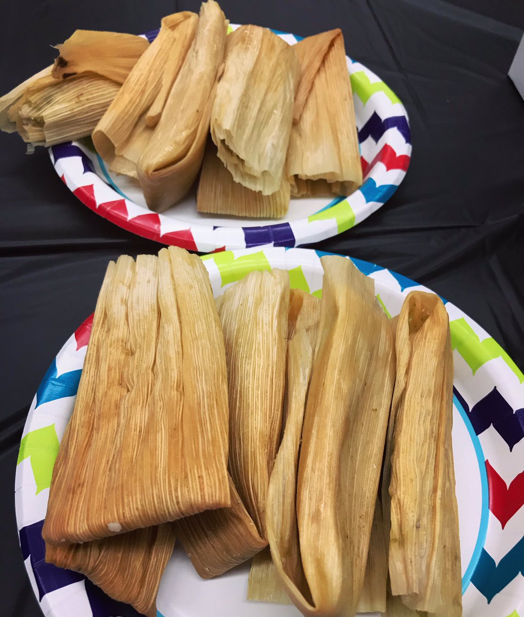 PegBelt's tweet photo. Love “Belt Convo” discussion days! Fiesta style today for the novel Bless Me, Ultima. 🌮 #DualCredit #Intro2Lit #BlessMeUltima #ChicanoLit https://t.co/hOjLeMgpg6