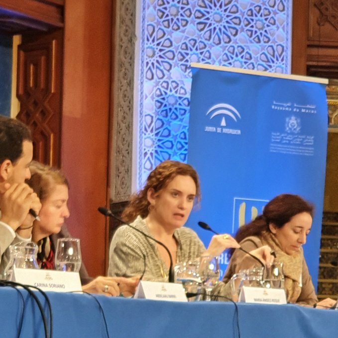 OstresJa's tweet photo. Blanquerna : RT albertoares: Programa de Movilidad: "Moverse para conocerse para crear y cocrear" miriamdiez de ObsBlanquerna
#AnnaLindh #RefalMed AnnaLindh IEMed_ https://t.co/RCzTKDCKZZ (via Twitter https://t.co/6B8ORtLVKI) https://t.co/RoKUO7kR4a
