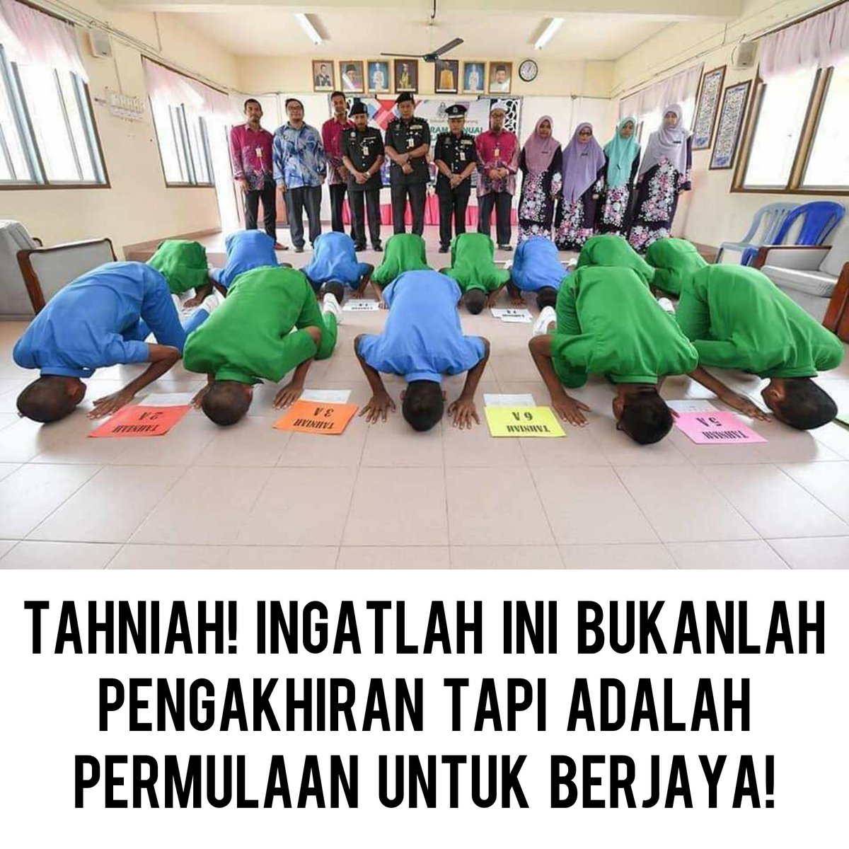 Jangan hina seseorang berdasarkan kisah silam mereka.

Kerana kita tak tahu pengakhiran mereka macam mana.

Boleh jadi mereka lebih mulia dan berjaya dari kita ini.