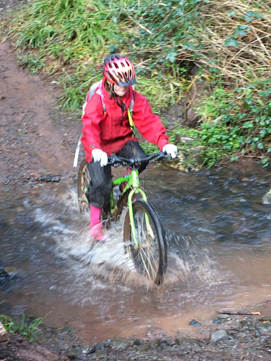 gladstonebarry's tweet photo. Mountain biking with the SeaStars this morning #Stackpole2020 https://t.co/VAZOPU9U2M