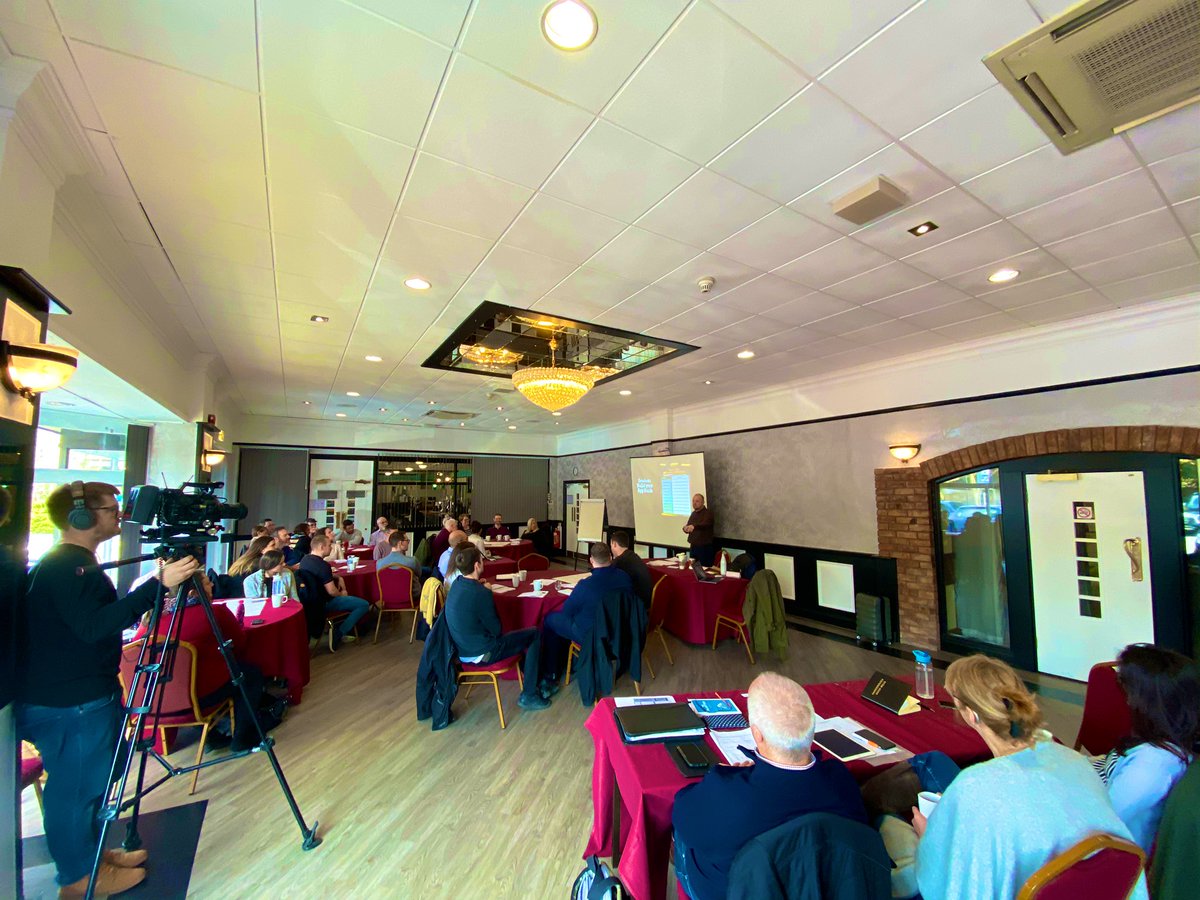 Ellie Redfern tweet media