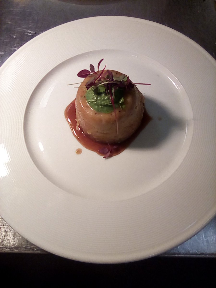 NantRestaurant's tweet photo. Lunch service @NantRestaurant #happycustomers https://t.co/kjcwuM7PVk