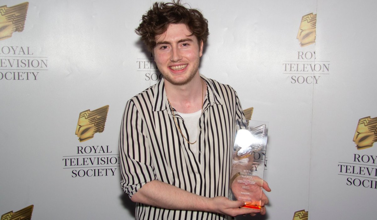 🏆🎉 Royal Television Society Wales success for Aberystwyth students!

A factual film by students <a href="/AberystwythTFTS/">AU Theatre Film & TV</a> has once again won an award at the 2020 <a href="/RTSCymruWales/">RTS Cymru Wales</a> Student Television Awards.

👏#Congratulations Sol and Monika!

bit.ly/38qojhC