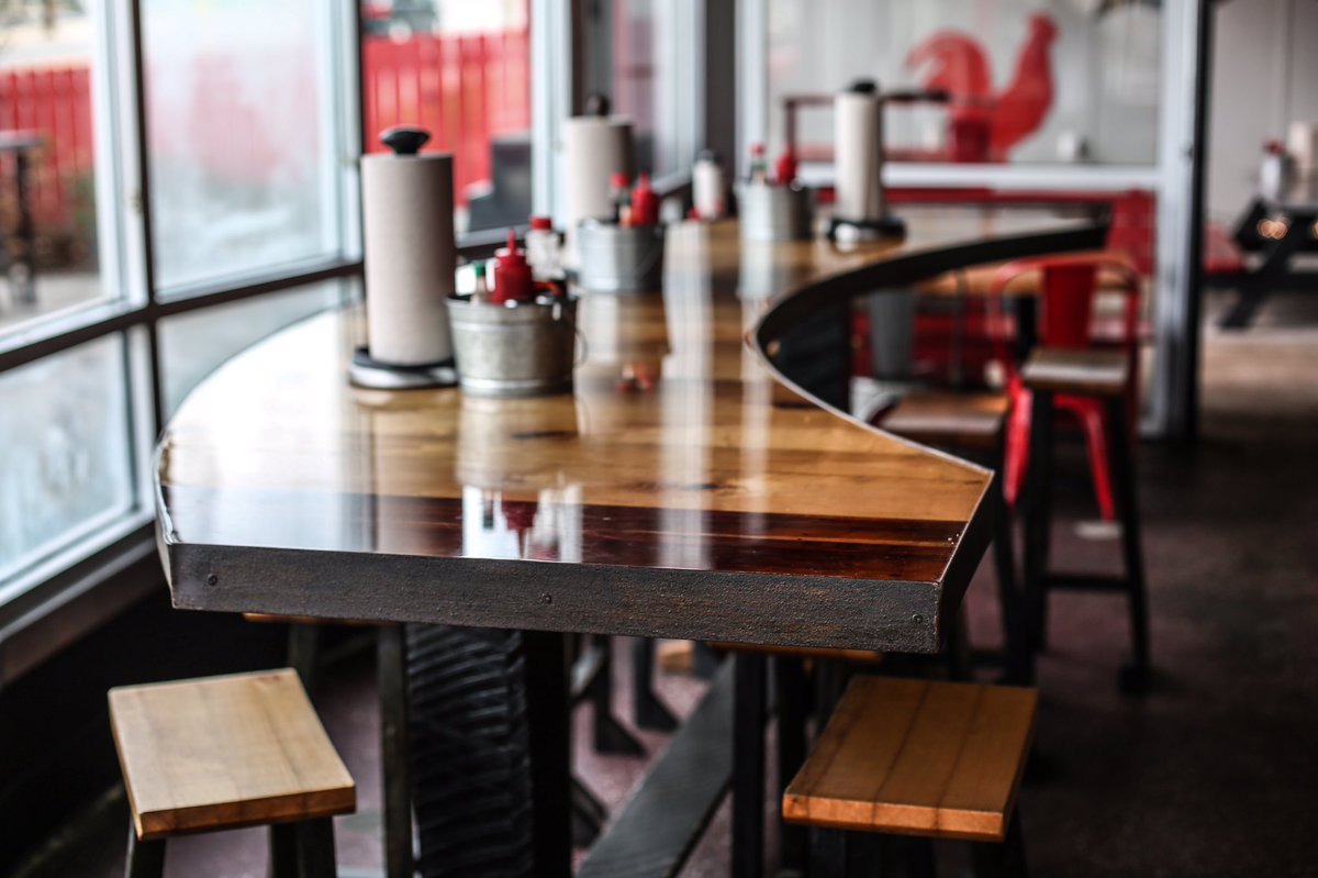 HattieBs's tweet photo. Join us for lunch or dinner &amp; help support recovery efforts for those affected by Tuesday’s devastating tornadoes. 10% of our sales today from our 3 Nashville locations will be donated to @HONashville @CRCNashville &amp; 37206 Service Industry Tornado Relief. #NashvilleStrong 💪♥️🙏 https://t.co/75WayA9CYt